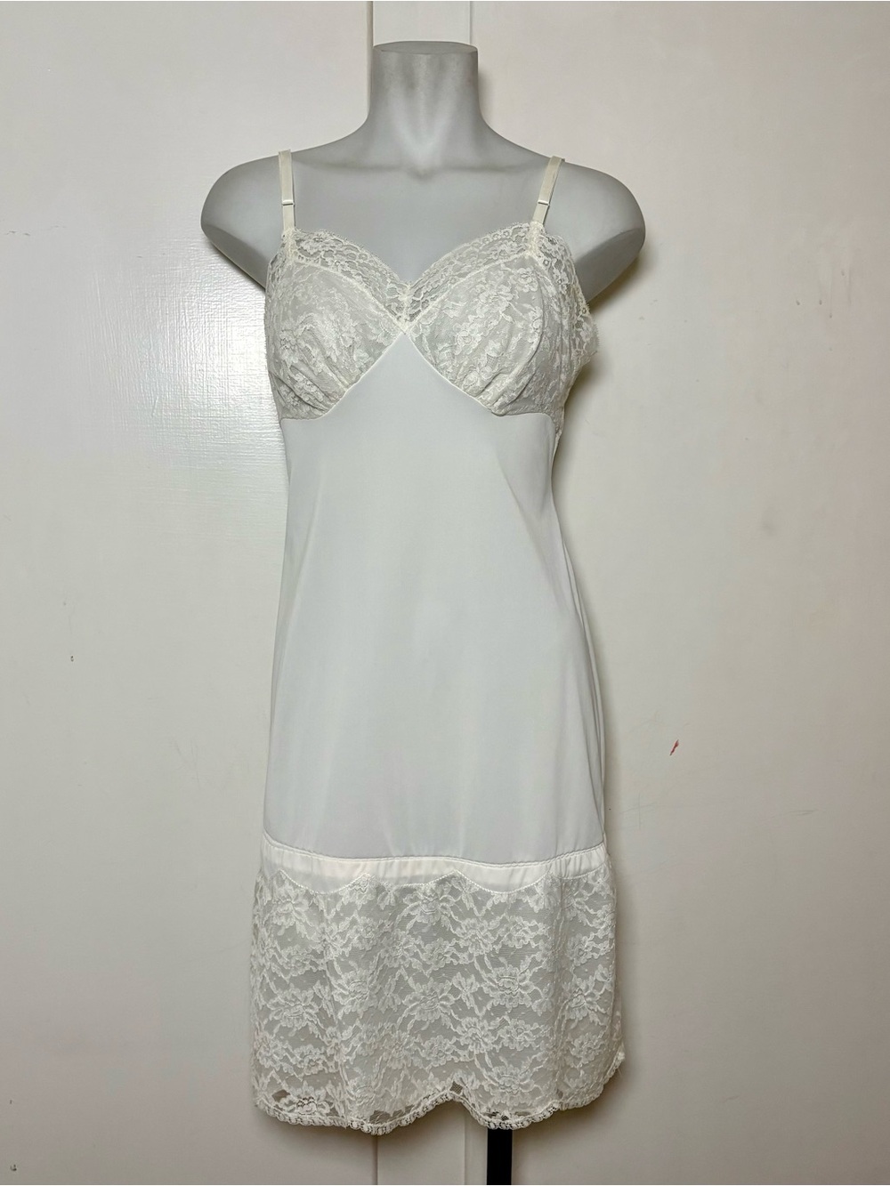 Vintage 50s Vanity Fair White Nylon Lace Slip Dress